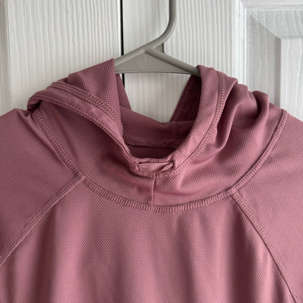 Fabletics Alecia Performance Pullover - Picture 4 of 5